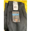 Image 3 : Dickies Cargo Pant Relaxed Fit Straight Leg 38 x 30 Black