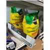 Image 1 : MiracleGrow Potting Mix 8.8L x's 2 and 1/2 Bags