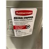 Image 2 : Rubbermaid Animal Stopper 121 L Garbage Bin NO Lids Lot of 2