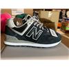Image 2 : New Balance 574 Suede Ladies Runners Size 7