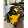 Image 3 : DeWalt Wet / Dry Vacuum 22.7L With Accessories