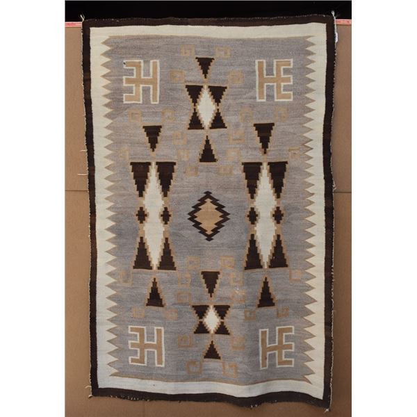 NAVAJO TEXTILE