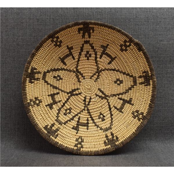 APACHE BASKETRY TRAY