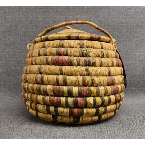 HOPI BASKETRY CONTAINER