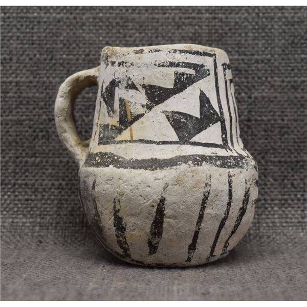 ANASAZI POTTERY CUP