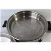 Image 3 : Electric Frying Pan w/Lid (powers on)