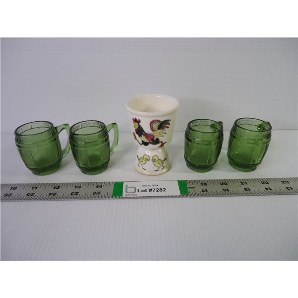 (4) Vintage Mini Green Glass Barrel Mugs Barware and Rooster Double Egg Cup