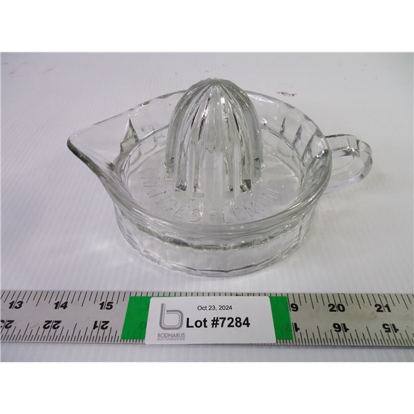 Vintage Sunkist Clear Glass Juicer/Reamer/Pulper