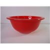 Image 6 : Set of (3) Red Pyrex Clear Bottom Mixing Bowls