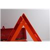 Image 4 : Emergency Warning Triangle Flare Kit