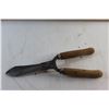 Image 8 : Garden Hedge Shears and an Axe - Made in Sweden