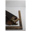 Image 8 : (2) Hand Saws and Carpenter's Square
