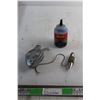Image 1 : Plumb Bob, Chalk line and Chalk