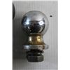 Image 3 : (2) Hitch Balls 2'' & 2 5/6''