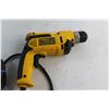 Image 7 : DeWalt VSR3/8'' Drill - Tested