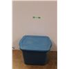 Image 1 : *Rubbermaid 68.1L Container
