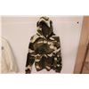 Image 3 : Copia Jacket (Size Med) - Nike Camo Hoodie (Size S)