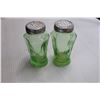 Image 4 : Hazel Atlas Uranium Glass Salt And Pepper Shakers, Art Deco Pattern