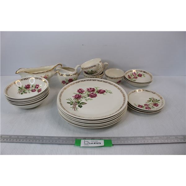 SOL J&G Meakin England Dish Set- Some Dishes Are Damaged