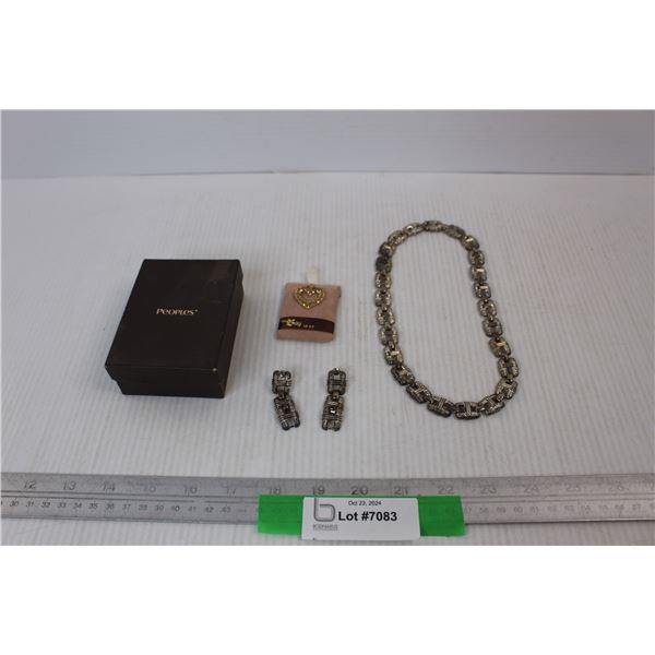 Costume Jewellery Necklace w/ matching Earing, 10k Gold Broch, Cannot Guarantee Authenticity