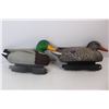 Image 5 : (2) Final Approach Plastic Duck Decoys