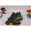 Image 4 : (5) Looney Toons Toy Figurines, (9) McDonalds Retro Happy Meal Toys, Assorted Army Toys