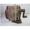 Image 3 : (2) Vintage Pencil Sharpeners