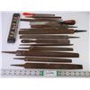 Image 1 : (15) Metal Files and (1) Level