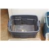 Image 3 : *(4) Plastic Totes