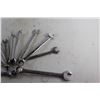 Image 4 : (11) Wrenches