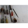 Image 4 : (25) Screwdrivers and (2) Metal Files