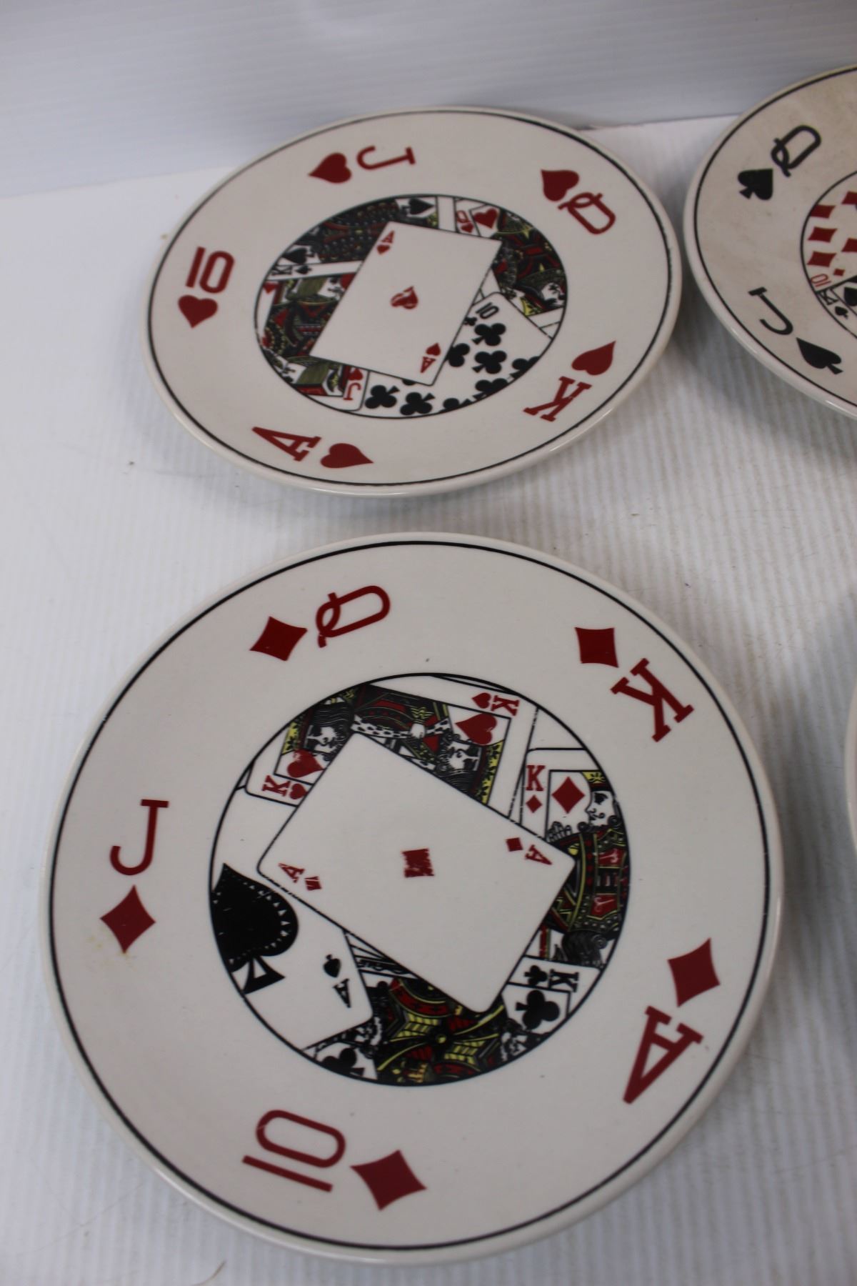 (4) Deco Art Playing Card Design P}lates w/ (3) Coffee Cups (1) Cup Is
