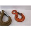 Image 6 : (9) Different Sized Hooks/ Shackles