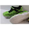 Image 4 : (2) Kid's Skechers Running Shoes - Sizes 1 & 2
