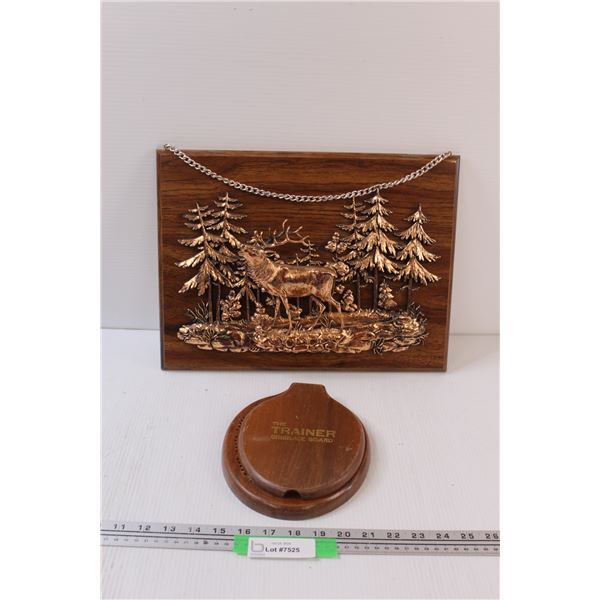 Toilet Seat Cribbage Board & 3D Bronze Caribou Picture - 16"x12"