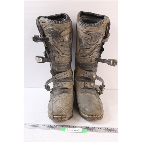 Men's Thor Motocross Boots - Size 10