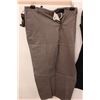 Image 4 : (3) Men's Size 48 Waist Pants