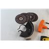 Image 11 : Allen & T Handle Hex Wrenches, Circular Saw Blades, Circular Saw Blade Cover and Spirit Levels
