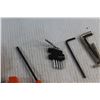 Image 5 : Allen & T Handle Hex Wrenches, Circular Saw Blades, Circular Saw Blade Cover and Spirit Levels
