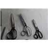 Image 2 : (8) Scissors and Metal Box