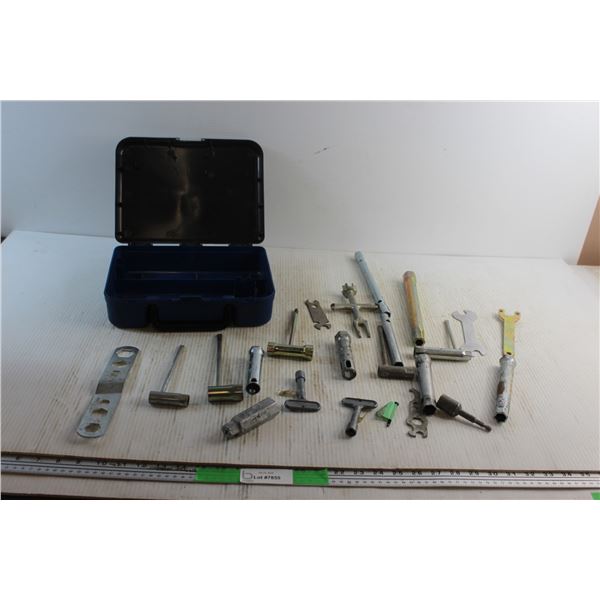 (10+) Spark Plug Wrenches and Plastic Tool Box