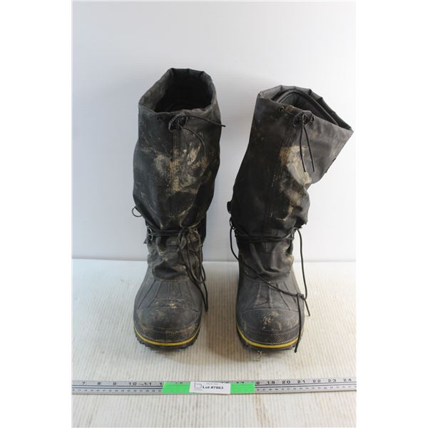 Baffin Winter Steel Toe Rubber Shoes 13''