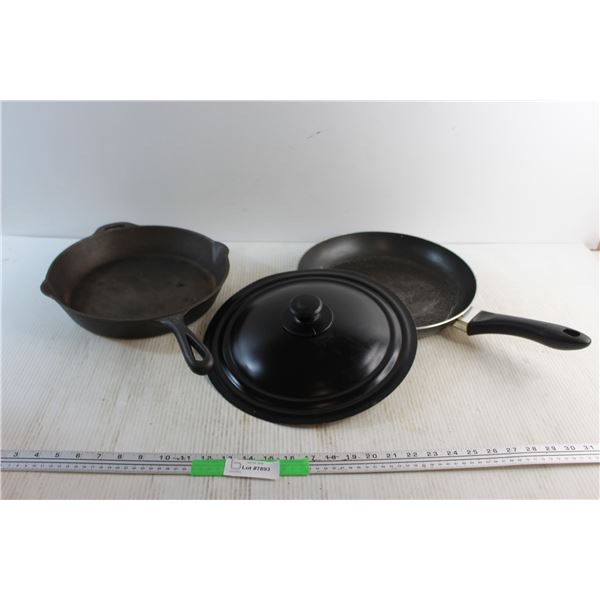 Cast Iron and Non Stick Frying Pans with (1) Lid 12''