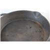 Image 3 : Cast Iron and Non Stick Frying Pans with (1) Lid 12''