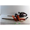 Image 1 : (2) Electric Black & Decker Hedge Saws - As Is