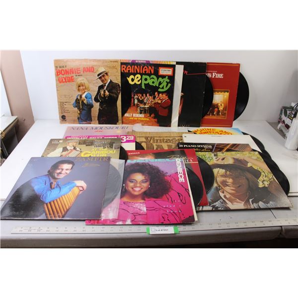 (16) Records (Zamfir, John Denver, Waylon Jennings etc.)