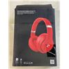 Image 2 : SENNHEISER HEADPHONES IN BEATS BOX
