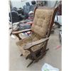 Image 3 : old rocking chair