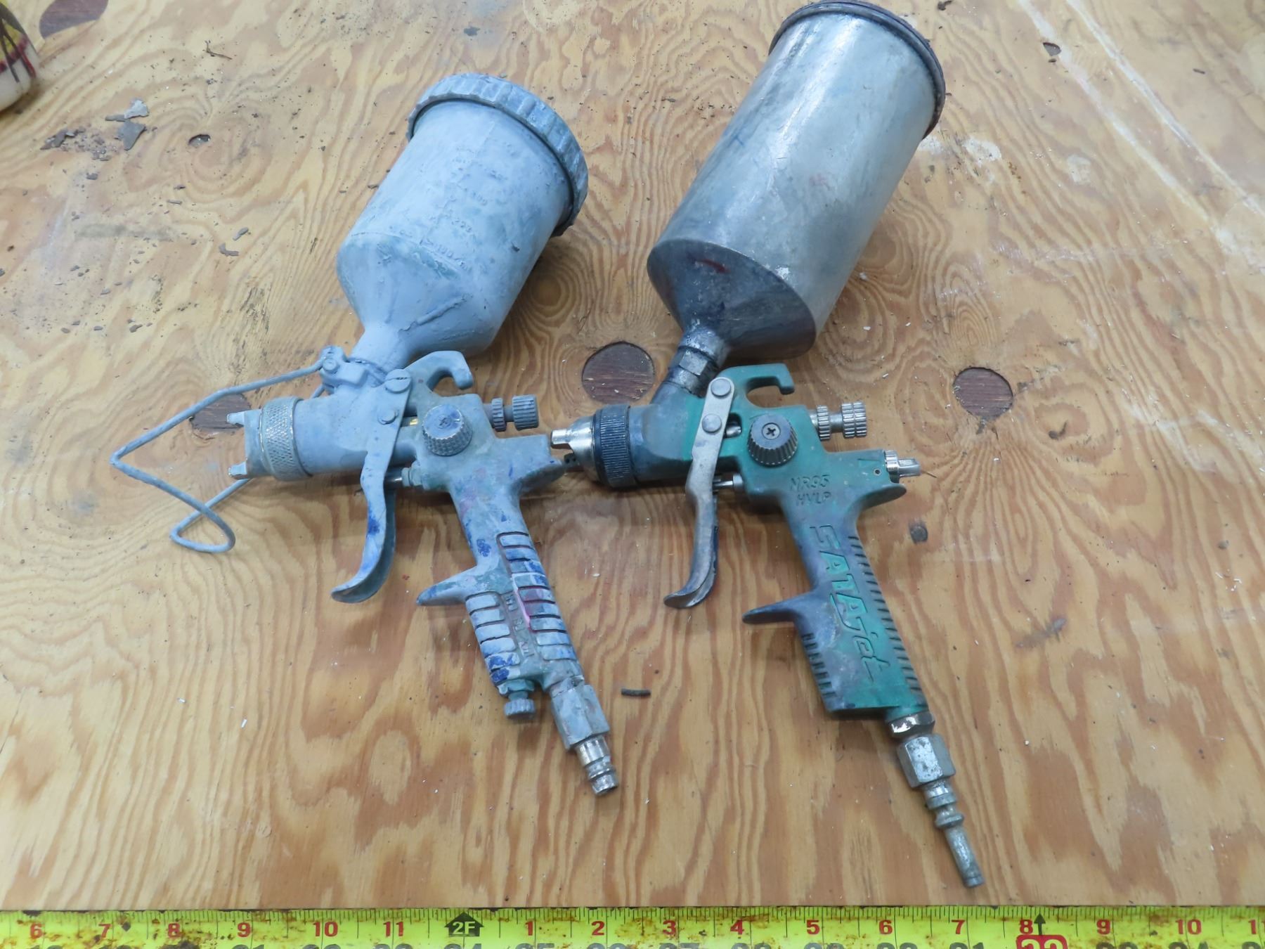 two HVLP guns - Schmalz Auctions