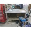 Image 4 : metal work bench 4'6"